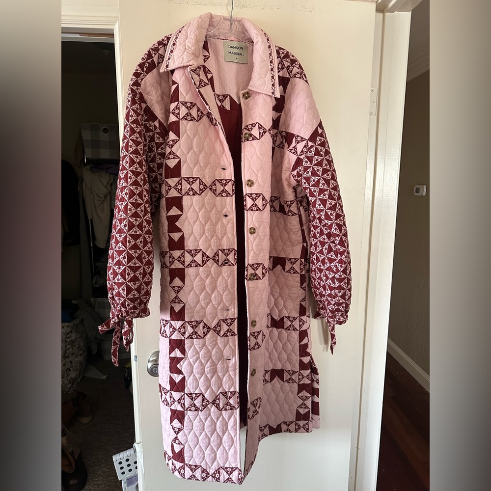 Geometric Patterned Pink Women's Quilted Coat